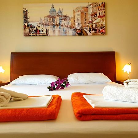 Guest House Villa Pastrovka 스베티스테판 외부 사진