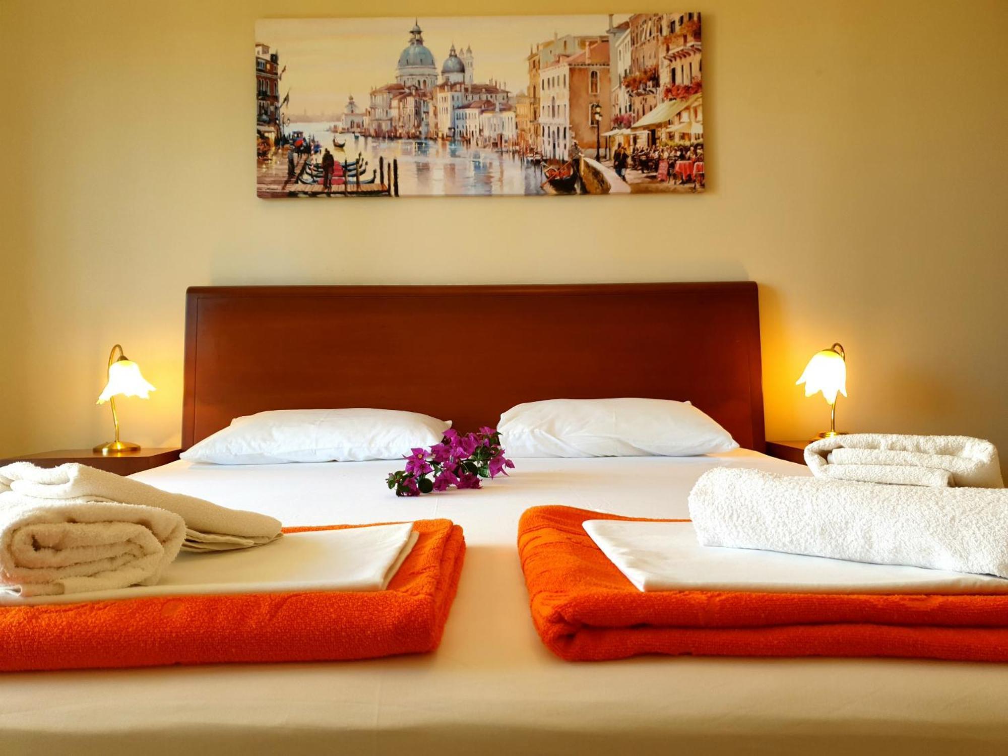 Guest House Villa Pastrovka 스베티스테판 외부 사진