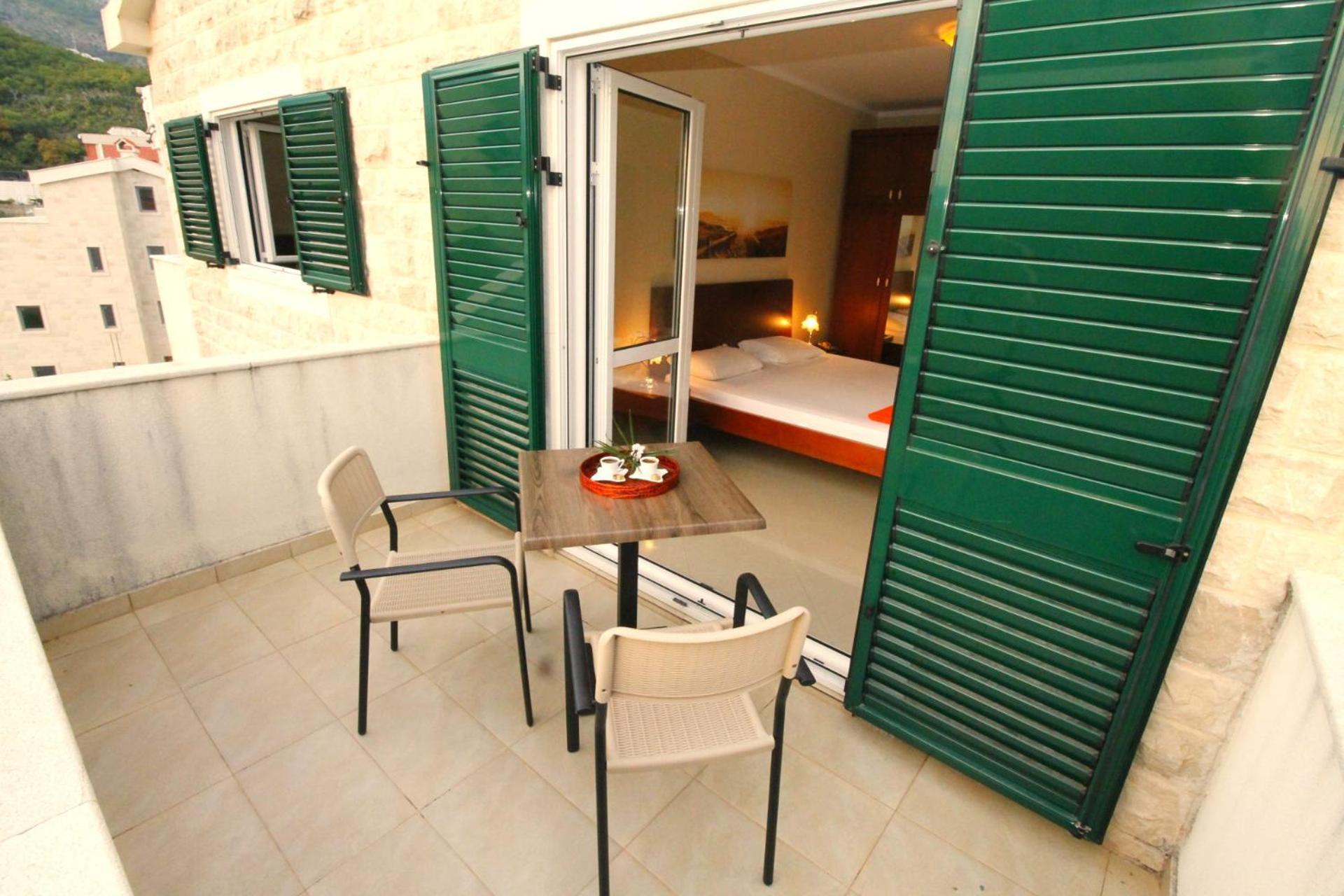 Guest House Villa Pastrovka 스베티스테판 외부 사진