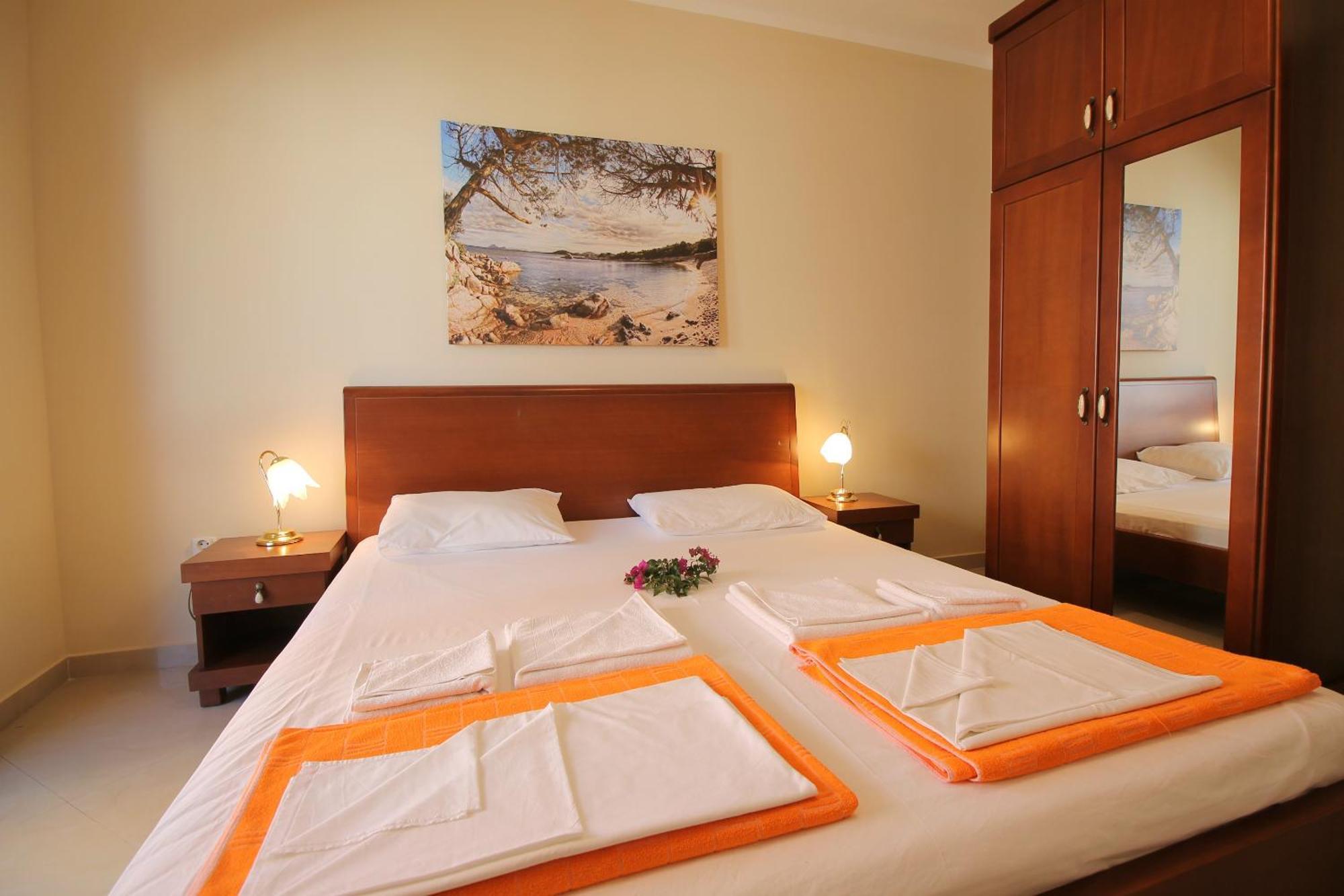 Guest House Villa Pastrovka 스베티스테판 외부 사진